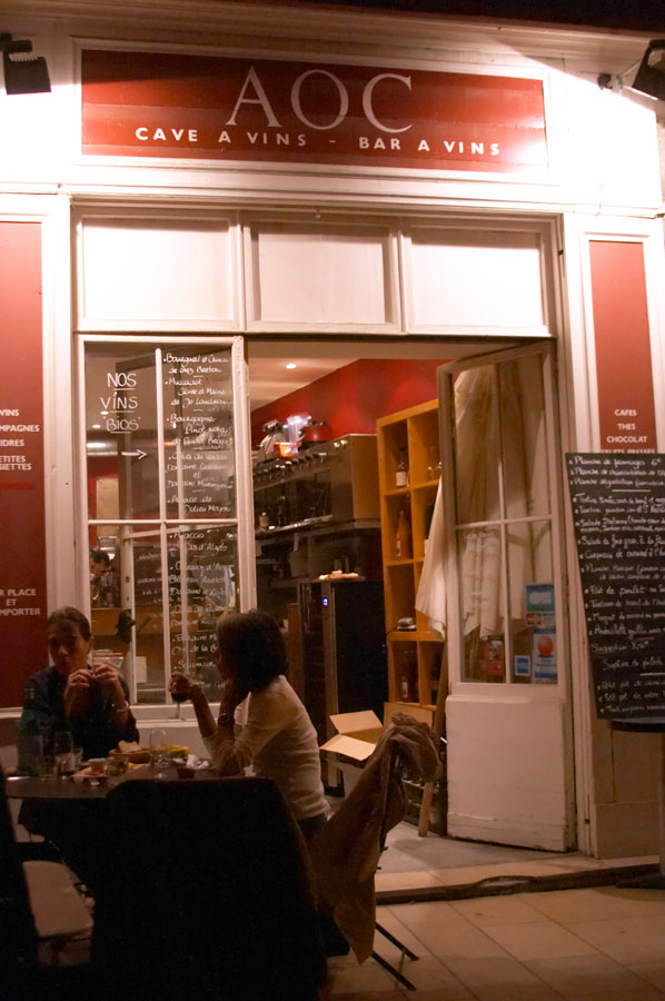 The AOC restaurant and wine bar in Avignon