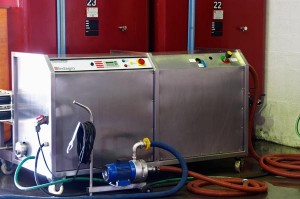 A reverse-osmosis machine for must concentration in Bordeaux