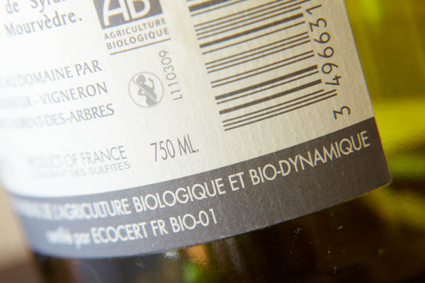 Wine label with organic and biodynamic indication