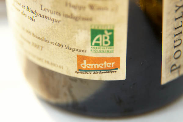 Wine label with organic AB and biodynamic Demeter indication