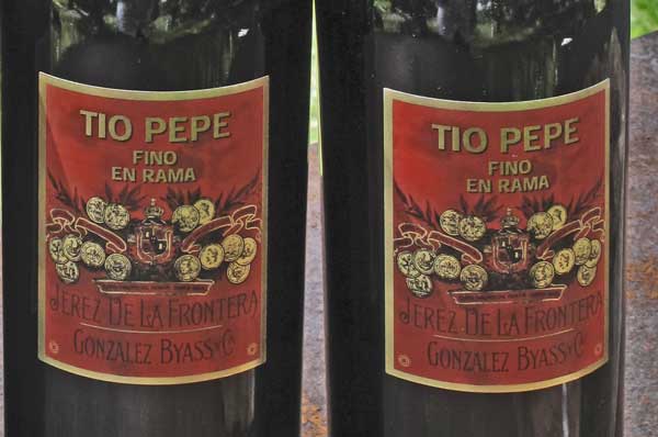 Tio Pepe Fino en Rama label