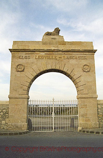 Chateau Leoville de Las Cases, gate to the vineyards