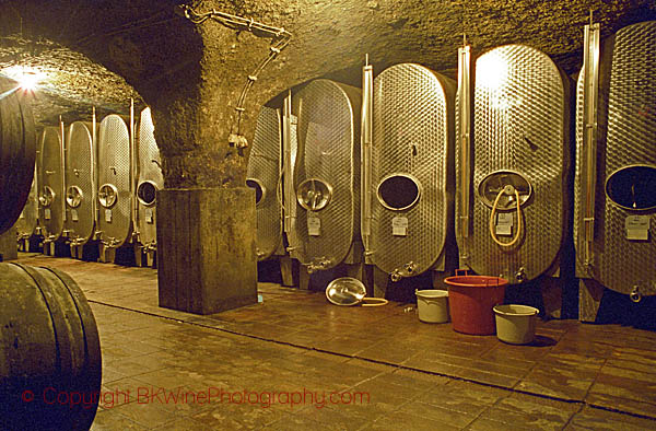 Thummerer winery in Eger with stainless steel fermentation tanks