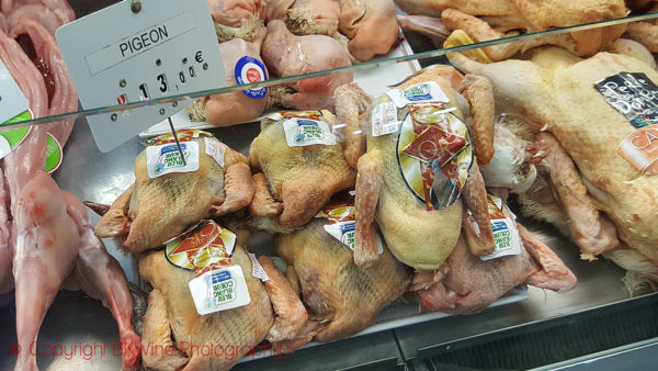 Pigeons at a market in Paris