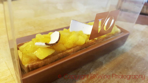 A delicious pineapple gateau from Version Original in Issy les Moulineaux