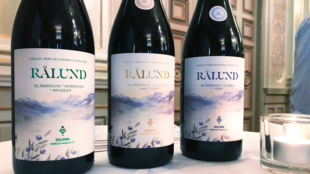 Rålund blueberry wine