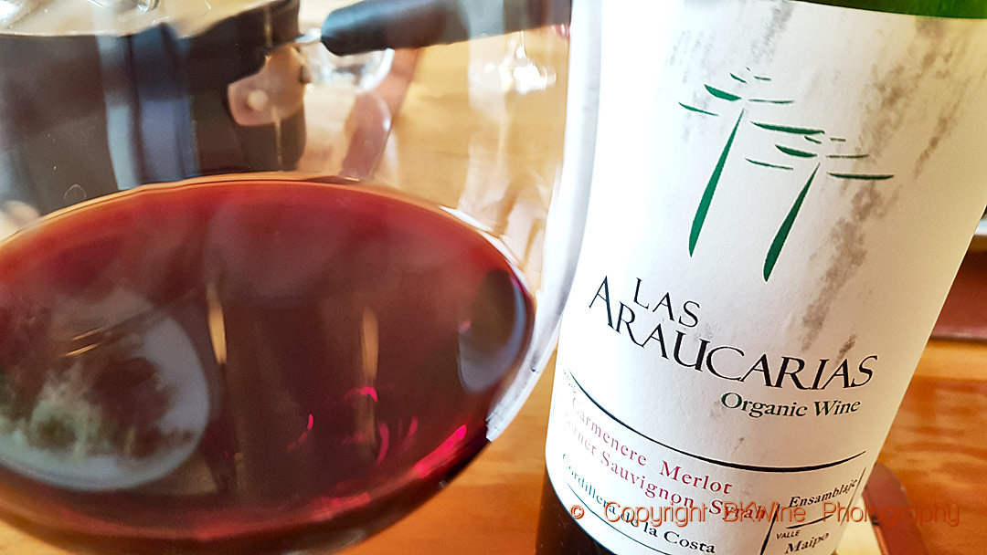 Las Araucarias Carmenere Merlot Cabernet Sauvignon Syrah 2015, Valle del Maipo, Chile