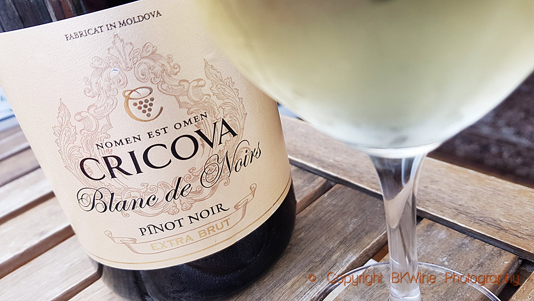 Cricova Blanc de Noirs Pinot Noir Extra Brut, Moldova