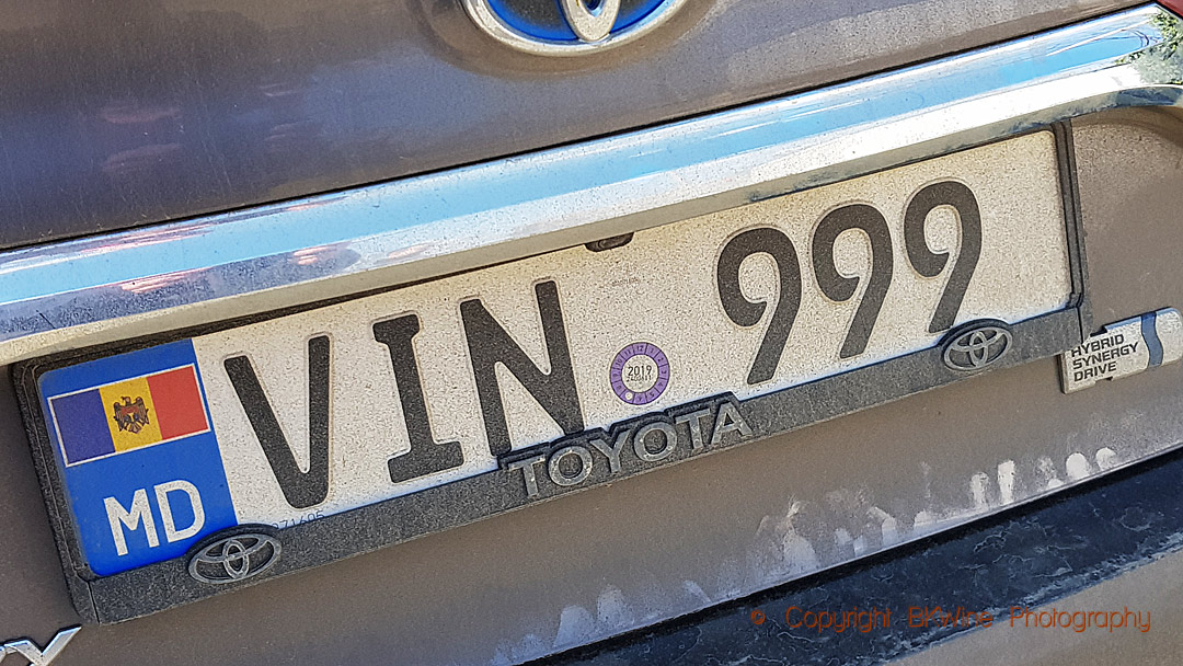 The well-chosen registration number on the Gogu Winery car