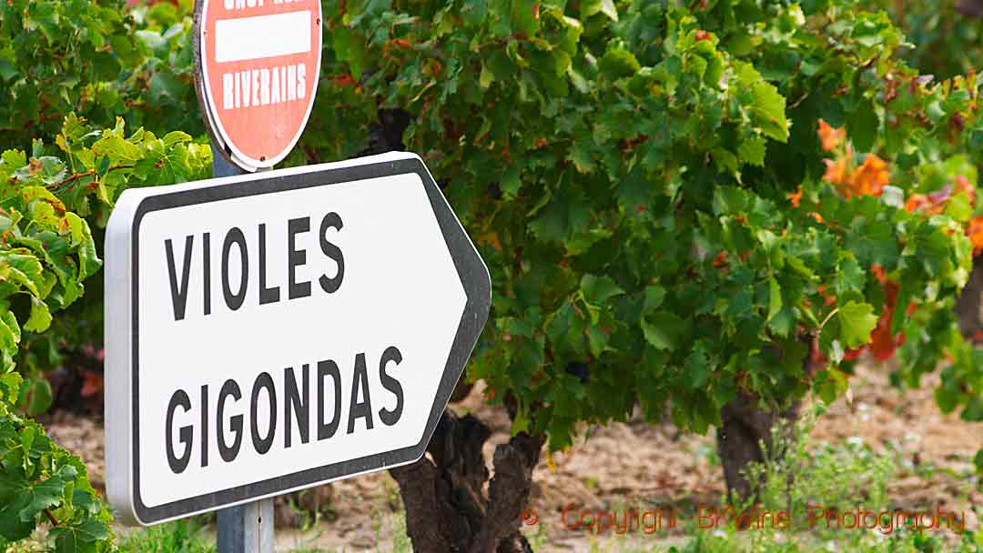 Road-sign to Gigondas