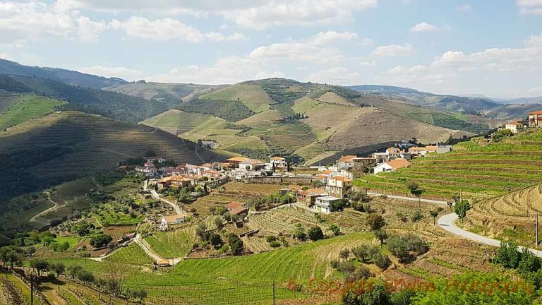 Vale de Mendiz, the village where you find Wine & Soul in the Douro Valley, Portugal