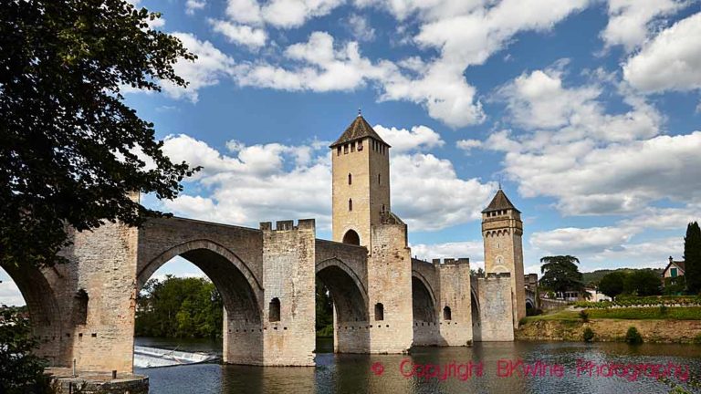 Pont Valentré, the very famous bridge and landmark in the town of Cahors