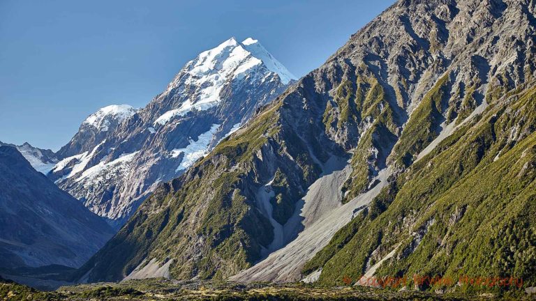 The top of the Mount Cook Mountain in New Zealand